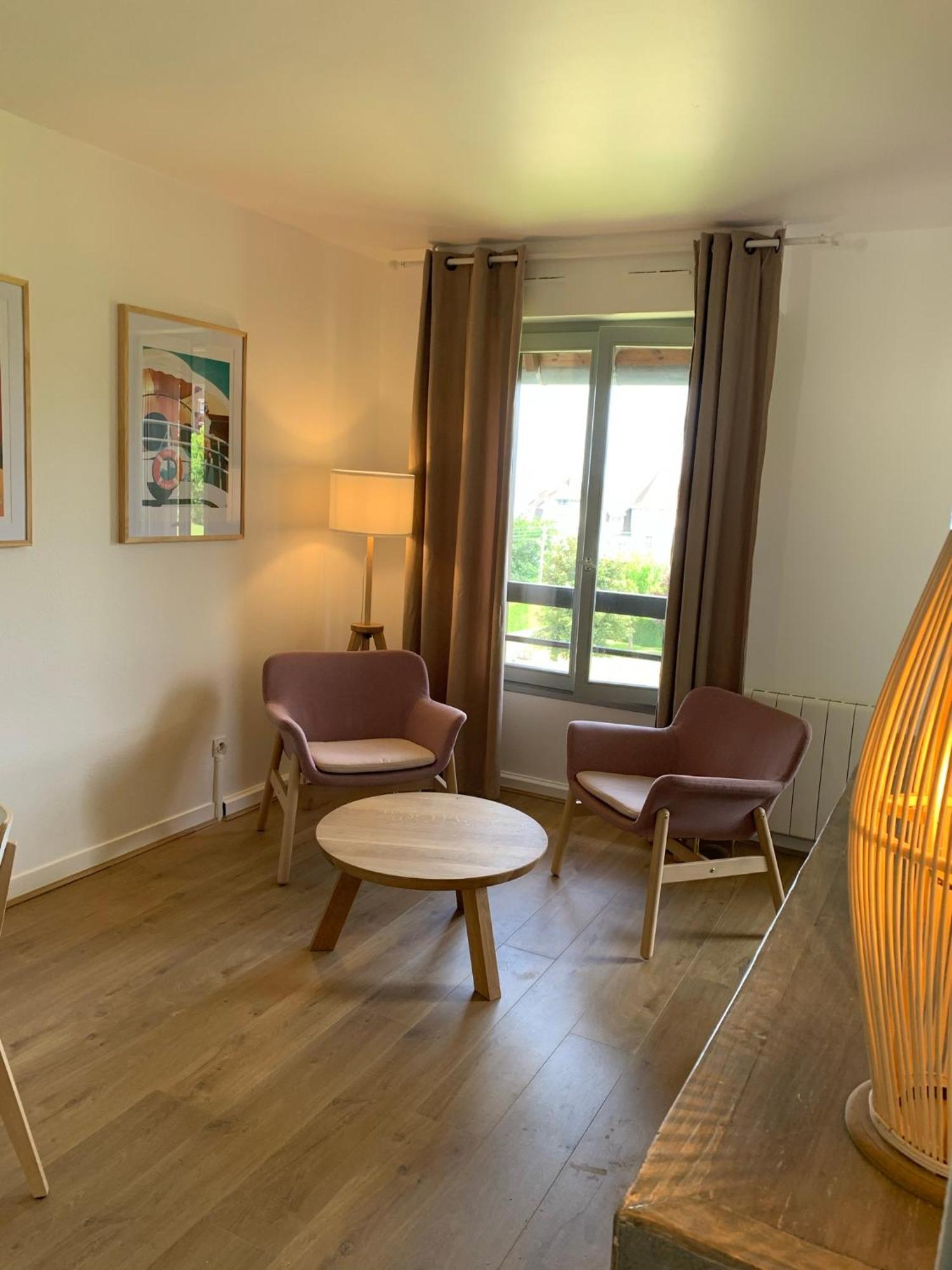 L'Appartement Vue Mer De La Villa Des Rosiers - Trouville Sur Mer Eksteriør bilde